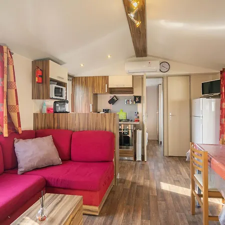Casa vacanze Mobilhome 6 Per - Camping 4 Etoiles Les Mathes